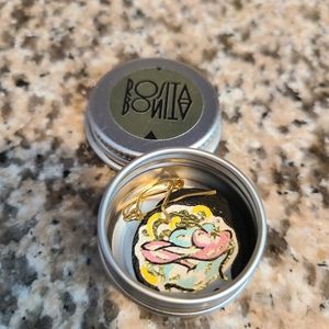 SOLD!!! Trashy Diva earrings by Rosita Bonita